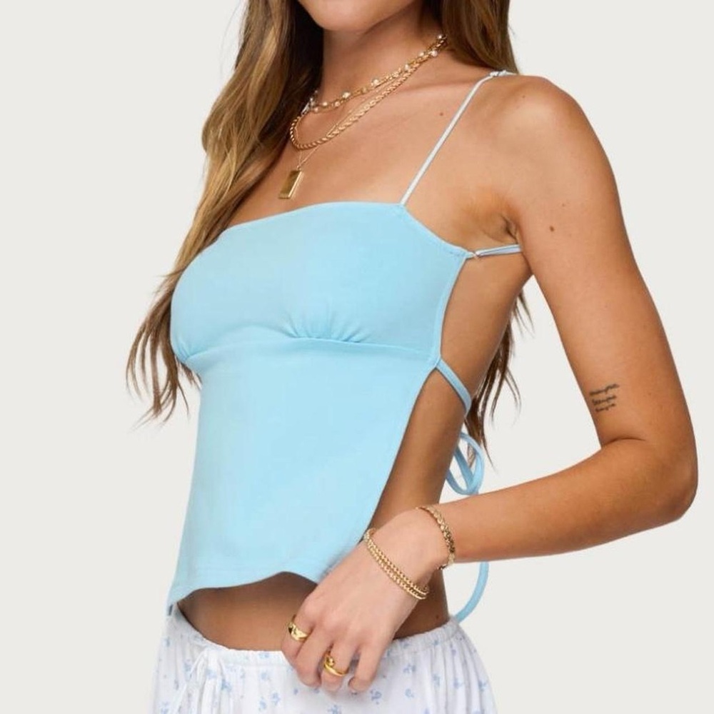 Edikted Sky Blue Strappy Crop Top